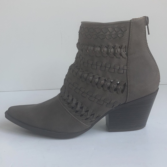 Seven Dials Quinn zip up ankle bootie gray - Picture 10 of 14